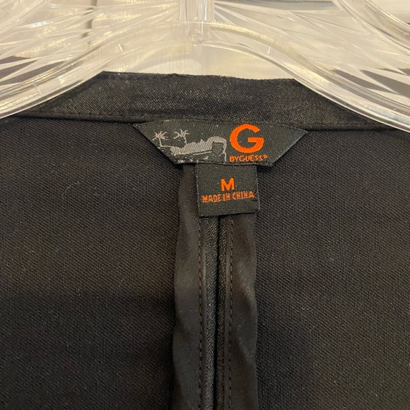 Blazer - Picture 2 of 3